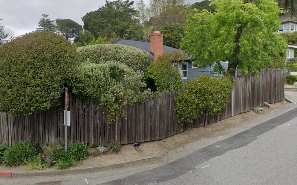The house today, on the corner of Sir Francis Drake Boulevard and San Miguel Court, April 2025
